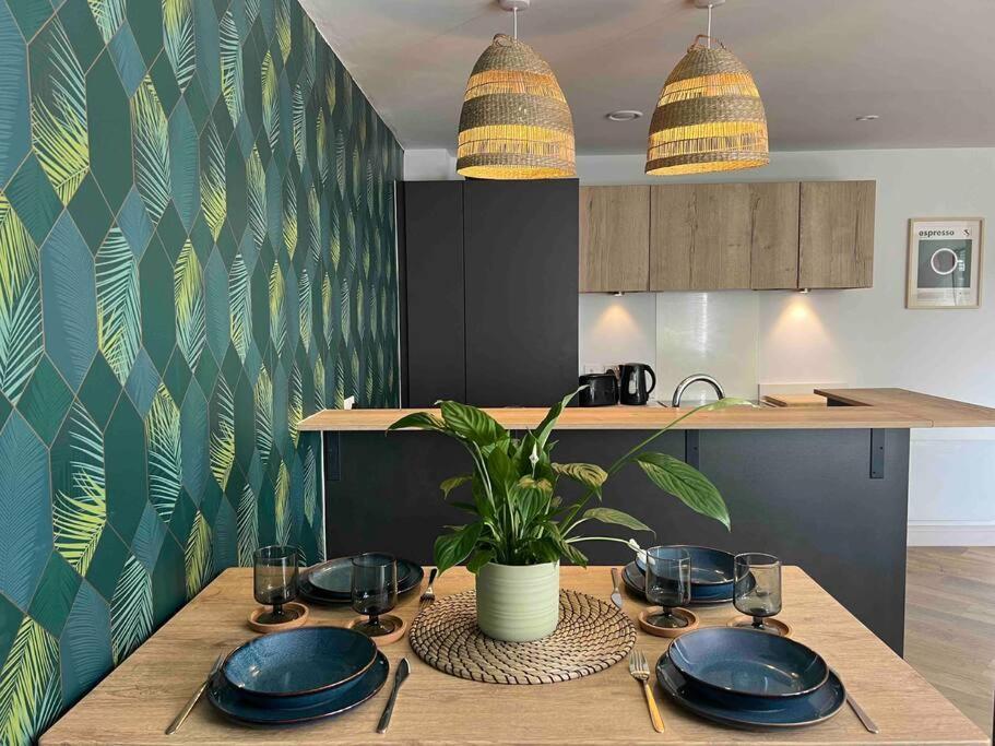 Contemporary, Stylish South Coast Home Poole Exteriör bild